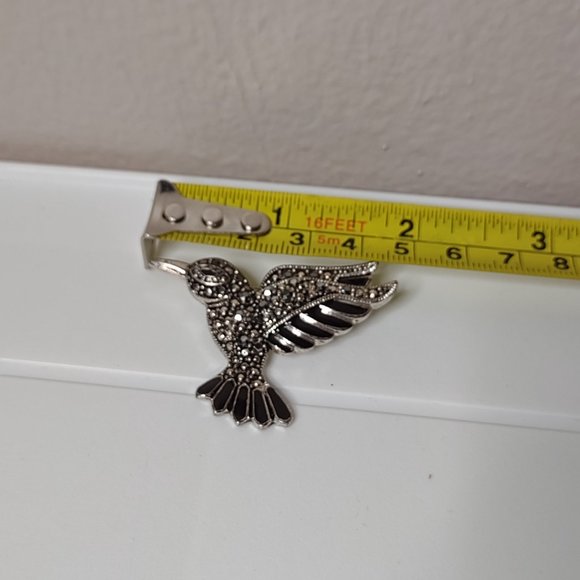Black And Silver Tone Hummingbird Brooch - Picture 8 of 12